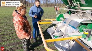 Прицепной разбрасыватель минеральных удобрений. Отзыв механизатора.