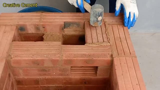 Как сделать простую и эффективную дровяную печь из красного кирпича.