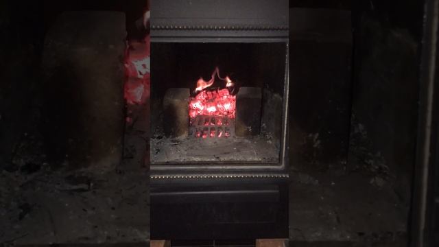 Выпекание хлеба в кастрюле в печи смотреть онлайн