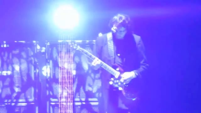 BEHIND THE WALL OF SLEEP - Black Sabbath 9-15-16 Oracle Arena, Oakland, CA смотреть онлайн