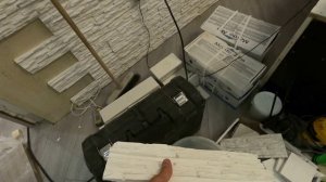 Гипсовый камень на стену, на что клеить.