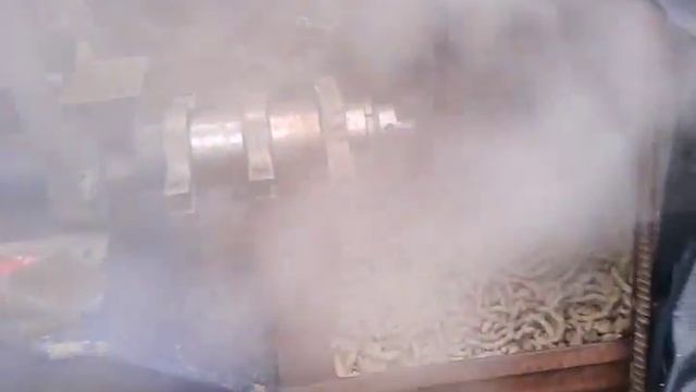 Зерновой экструдер от ВОМ. 120 кг/ч. Днепропетровск. смотреть онлайн