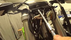 ошибка r04 на приборке KTM от 2017 года