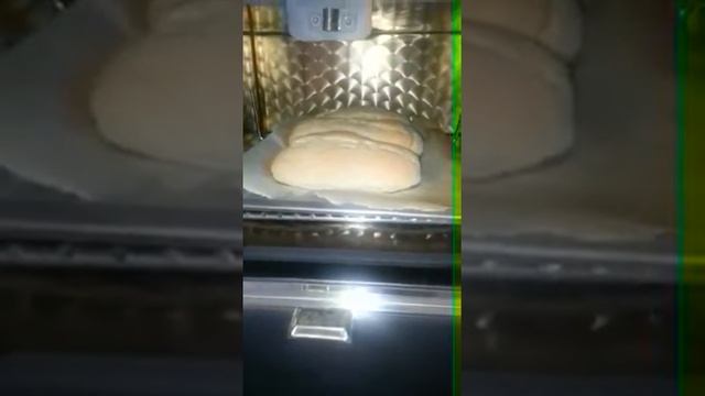 Pane cotto rigorosamente nel #termocamino FTL con forno Genius alimentato a #legna смотреть онлайн