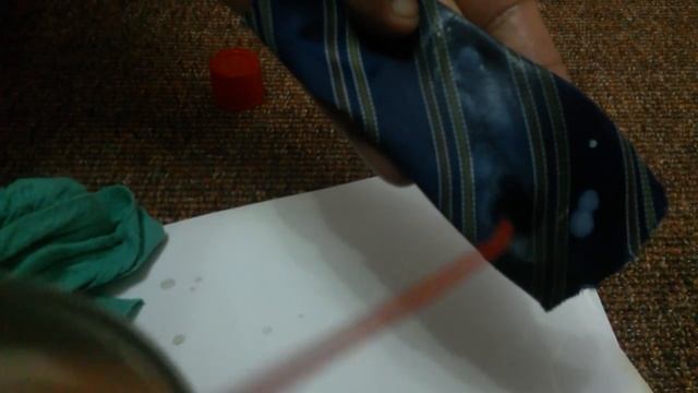 Как очистить замазку от одежды смотреть онлайн