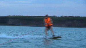 Буксировка вейкборда, Tohatsu 9.8 и Tarpon 9.9 .