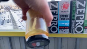 Сравнение текучести масел IDEMITSU ZEPRO 0W-20 VS 0W-30 при -26°C