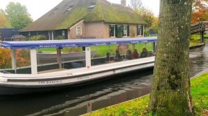 Гитхорн - сказочная деревня на воде в Нидерландах. Нидерландская Венеция.