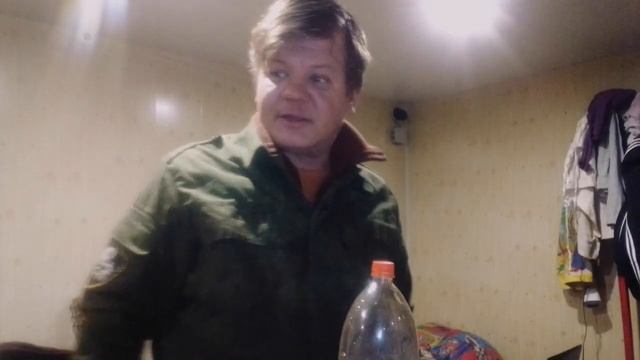 Пластиковая - Бункерная кормушка для кроликов... Усиленная.!!!