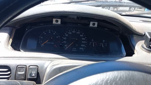 mazda 626 GE глохнет на горячую