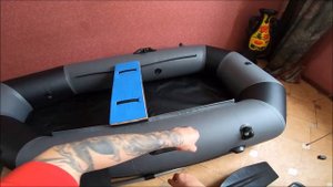 Лодка муссон s 222.