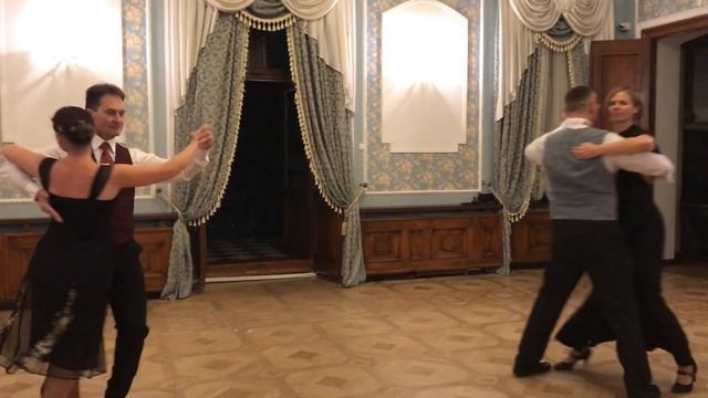 Танго от Нон-Стоп в усадьбе Немцевичей！ смотреть онлайн