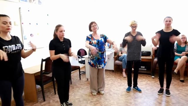 Образцовый театральный коллектив "Арлекин" смотреть онлайн