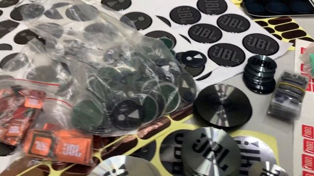 Наклейки и эмблемы JBL, полная атрибутика смотреть онлайн