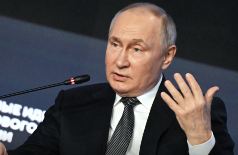 Путин заявил о толерантности в РФ к людям нетрадиционной ориентации
