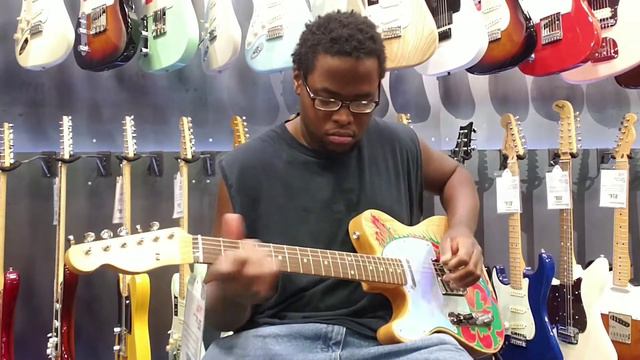 Playing a Fender Jimmy Page Signature Telecaster at Guitar Center in Las Vegas, NV (Part 1) смотреть онлайн
