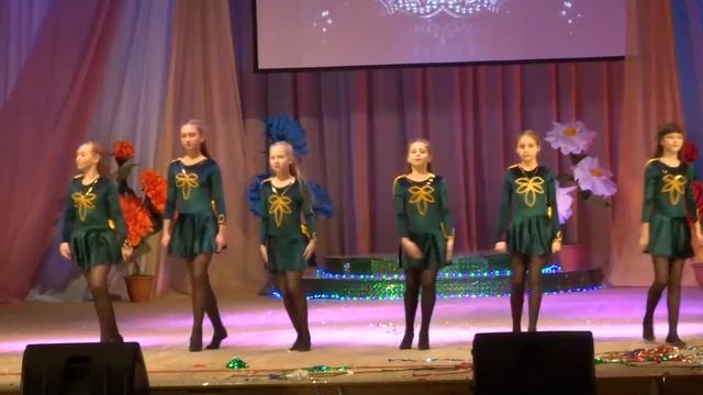 Образцовый ансамбль танца «Сонейка» на конкурсе «Мини-Мисс Светлогорск 2018» смотреть онлайн