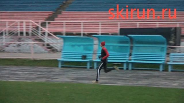 Разбор техники бега skirun.ru бегуна-юноши