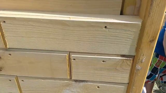 Деревянный дом Лего из отходов. Часть первая,Wooden Lego house смотреть онлайн