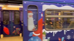 Новогодний Поезд «Ока» прибывает на станцию Озёрная