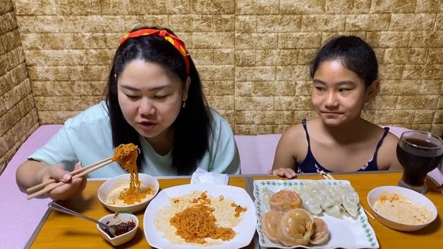 Мукбанг/Корейские пельмени ? (манду)