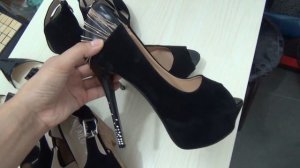 Обувь на высоких каблуках