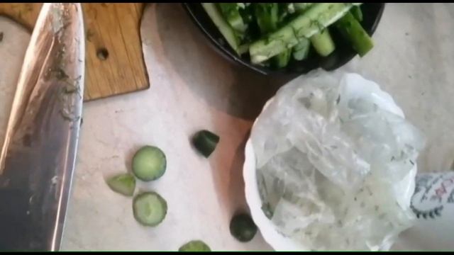 Малосольные огурчики за 2 часа,быстрый рецепт.Salted cucumbers in a package.Огурцы в пакете.