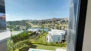 Обзор современной виллы в Марбелье | Бенахавис | Недвижимость Испании