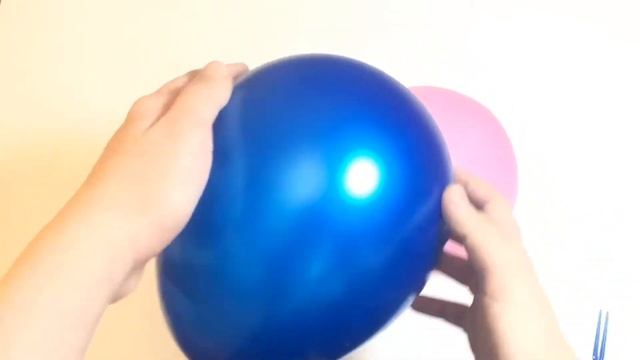 Лопаем разноцветные воздушные шарики Синий шарик где же ты Видео для детей смотреть онлайн