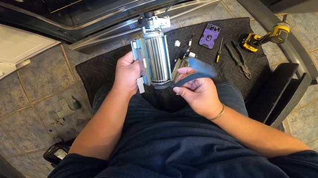 How to Fix Whirlpool Stove F8E0 Error Code | Oven NOT Working | Model #WEE730H0DS0 смотреть онлайн