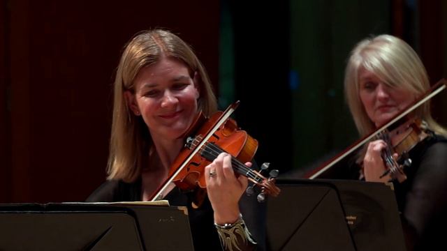 Ennio Morricone - Cinema Paradiso Love Theme performed by the Irish Chamber Orchestra смотреть онлайн