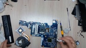 КАК РАЗОБРАТЬ НОУТБУК HP G62\КАК ПОЧИСТИТЬ НОУТБУК HP G62\КАК ЗАМЕНИТЬ ТЕРМОПАСТУ НА НОУТБУКЕ HP G6