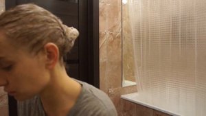 КРАСИМСЯ ДОМА\КРАСКА Garnier Color Sensation\САМА СЕБЯ ПОКРАСИЛА