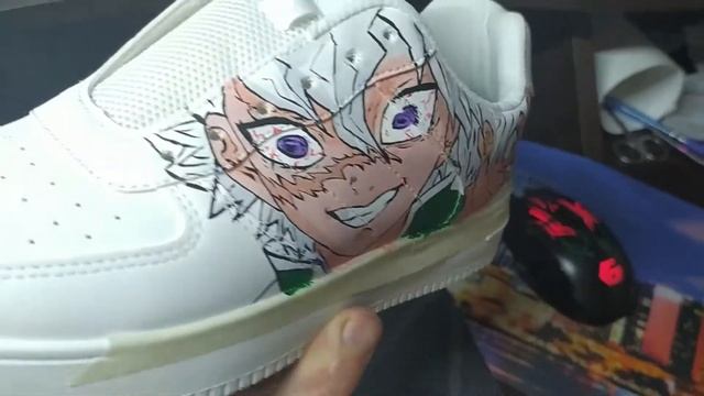 ты какие не купишь кастомные кроссовки / клинок рассекающий демонов смотреть онлайн