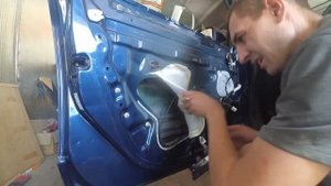 Renault Megane 2017 года снятия дверных карт. Renault Megane 2017 door card removal