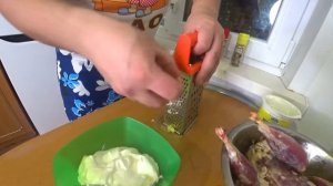 Фазан запеченный в духовке под сметано-чесночным соусом.