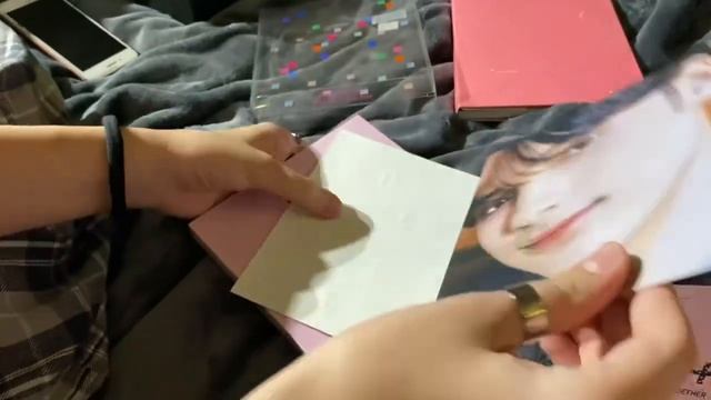 Поклонникам K-POP посвящается.Альбомы K-POP групп, Подарок на Новый Год.Какие бывают,фото. смотреть онлайн