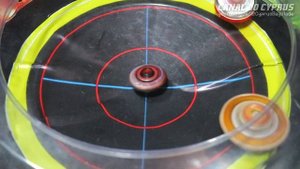 BEYBLADE vs INFINITY NADO vs CHARGING TOPSPINNER! Batalha dos Piões