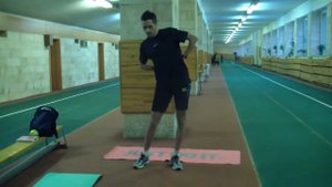 Разминка: вращение туловищем