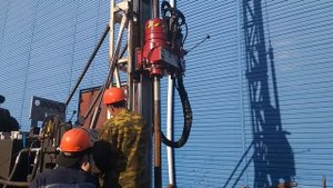 LF-90 & Versa Drill Canada KmN 1.4 Начало бурения!