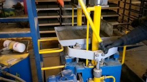 Изготовление тротуарной плитки на вибропрессе Кондор