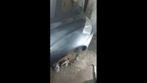 Как открыть капот W221....