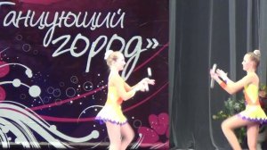 Мажоретки Липецк Танцующий Город 2014 Дуэт Сергеева-Густоварова