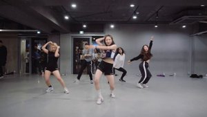 Cardi B - I Like It(Dillon Francis Remix)  / Ara Cho Choreography