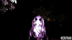 Костюм по мотивам Дарт Вейдера. Свободный косплей Дарта Вейдера. Противогаз и кожаная мантия