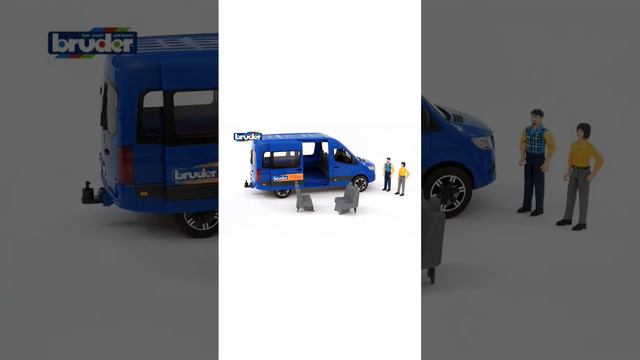 BRUDER 02670 Mercedes Sprinter Bus z dwoma figurkami z haribi.pl ?