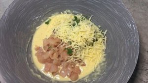 Рубленные куриные котлеты с сыром: из одной грудки получается целая тарелка котлет