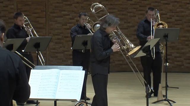 Contrabass trombone. Winnie-the-Pooh and the Bees (V. Kruglik) смотреть онлайн