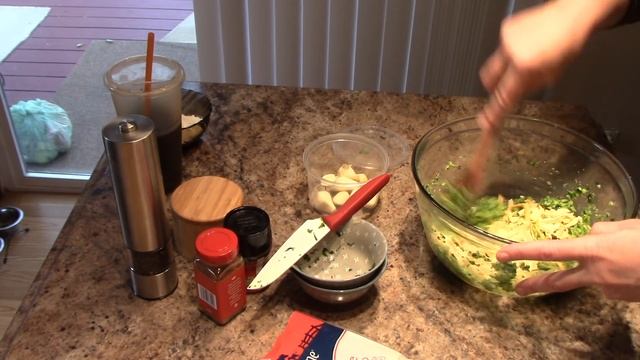 Супер оладушки из брокколи.Диетический вариант. смотреть онлайн