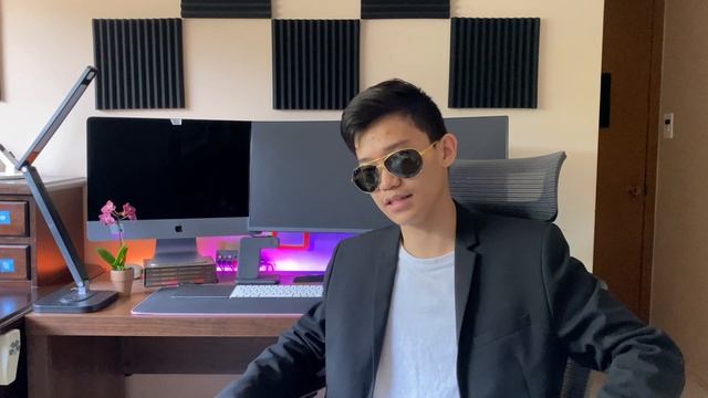 ErgoChair 2 Review & First Impressions - Home Office Chair! смотреть онлайн